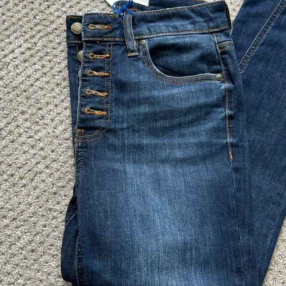 NWT—Eunina Jeans- “Clara” High Rise - Picture 8 of 9